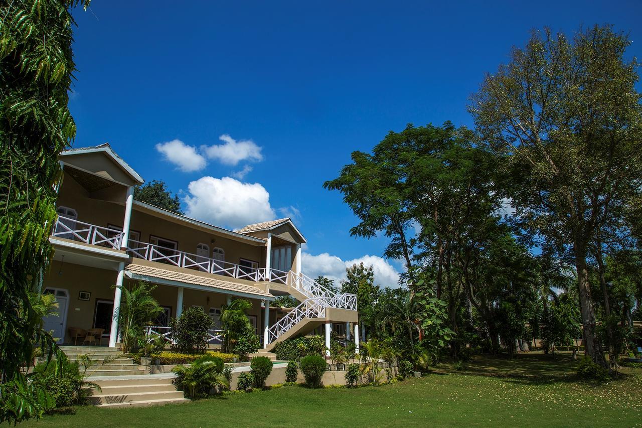 Tiger'S Den Resort Bandhavgarh National Park מראה חיצוני תמונה