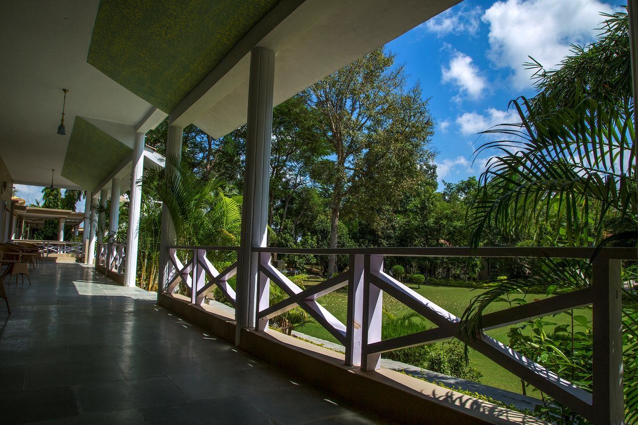 Tiger'S Den Resort Bandhavgarh National Park מראה חיצוני תמונה